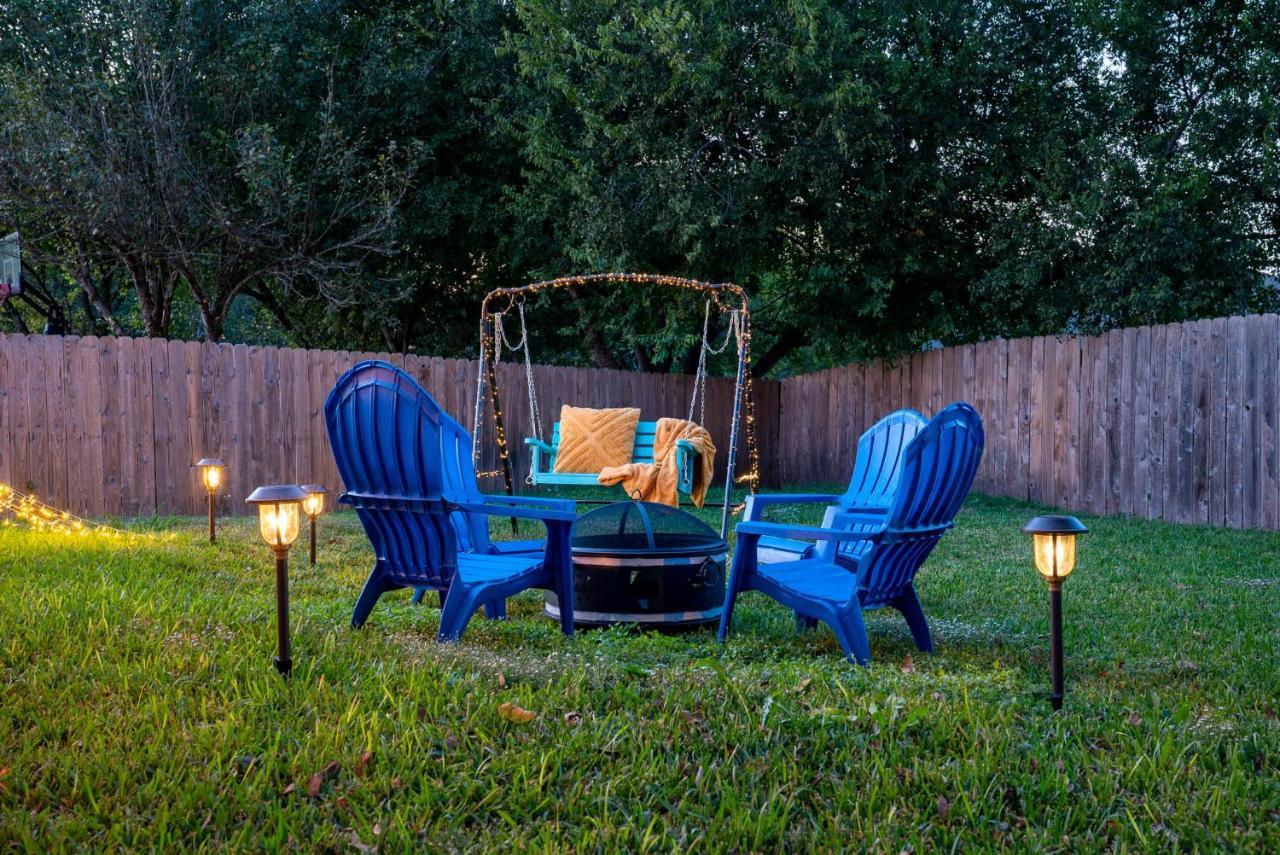 Seaworld Lackland Plus Living Room&Ball Pit Villa *