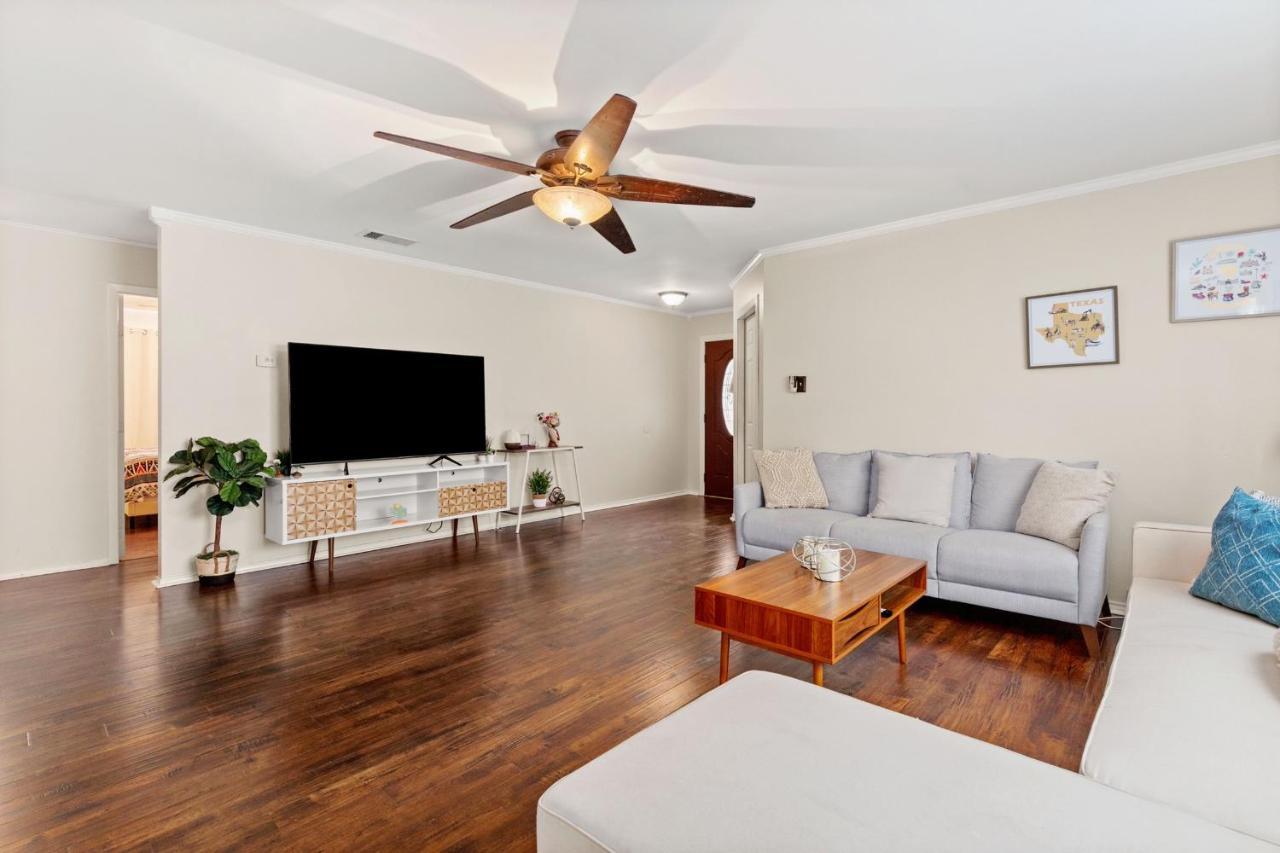 Seaworld Lackland Plus Living Room&Ball Pit Villa San Antonio